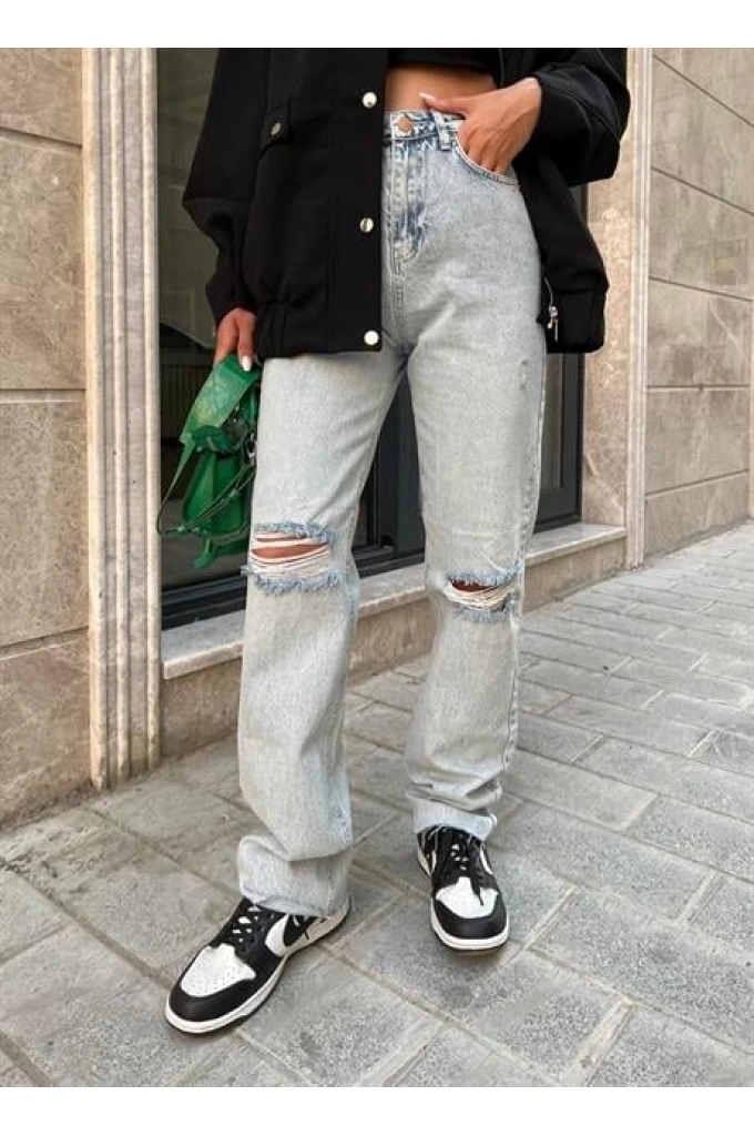 Zr Model Yırtık Jean