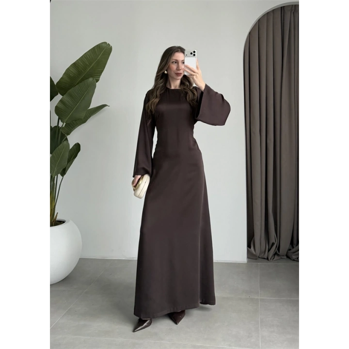 Arkadan Bağlamalı Kahve Saten Elbise