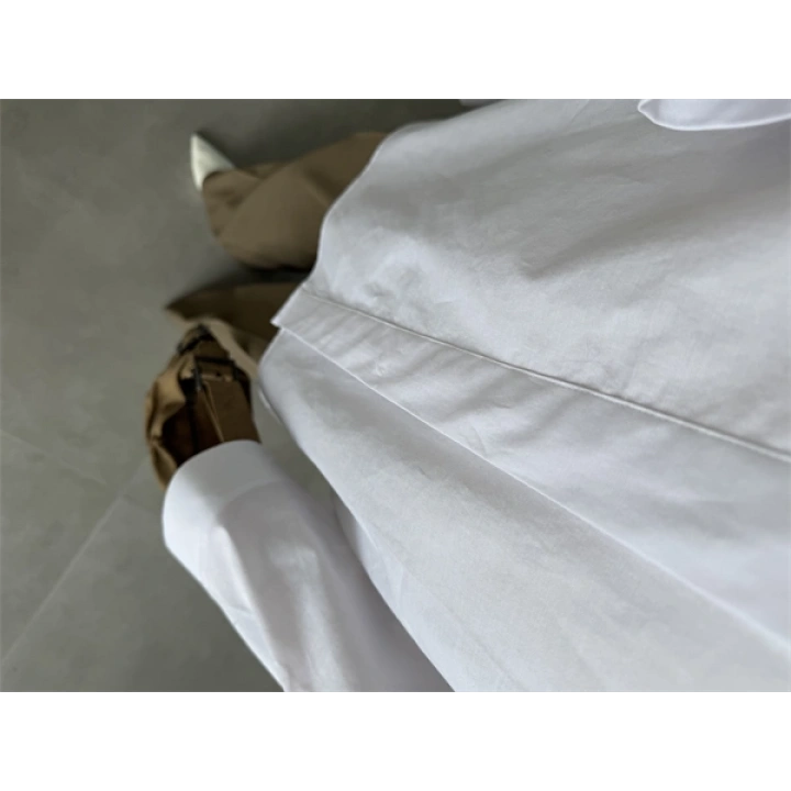 Asimetrik Yaka Oversize Beyaz Gömlek