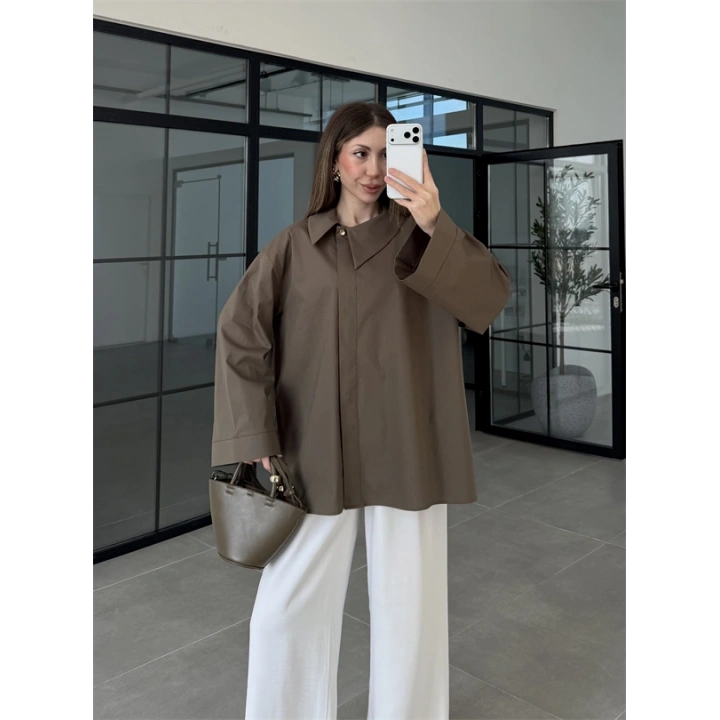 Asimetrik Yaka Oversize Haki Gömlek