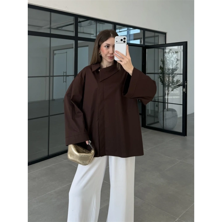 Asimetrik Yaka Oversize Kahve Gömlek