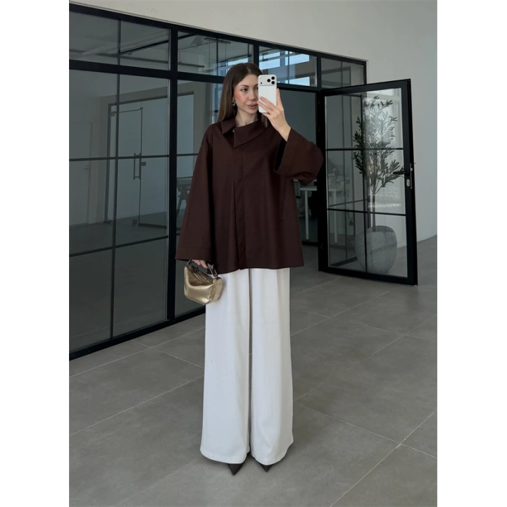 Asimetrik Yaka Oversize Kahve Gömlek