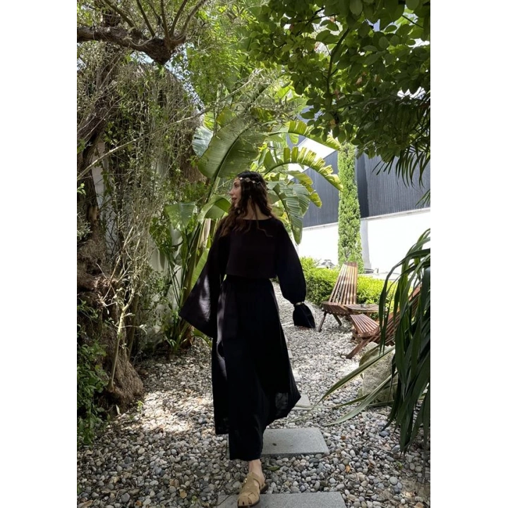 Bali Eteği Yırtmaçlı Müslin Siyah Takım