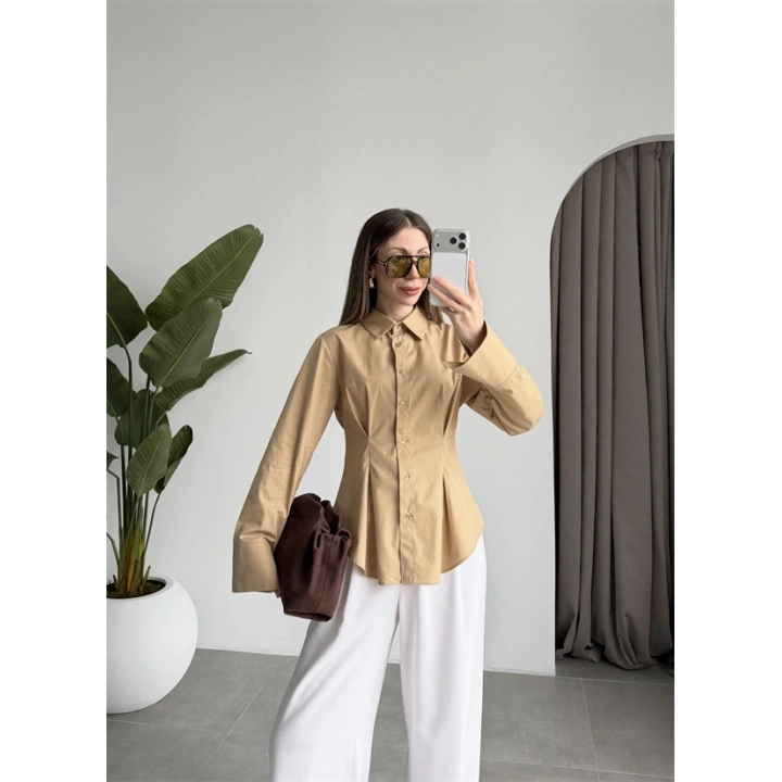 Belden Oturtmalı Pilili Camel Poplin Gömlek
