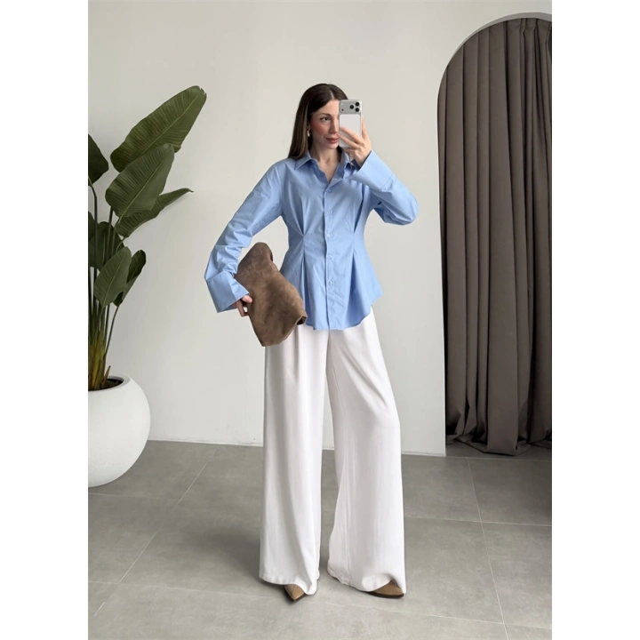 Belden Oturtmalı Pilili Mavi Poplin Gömlek