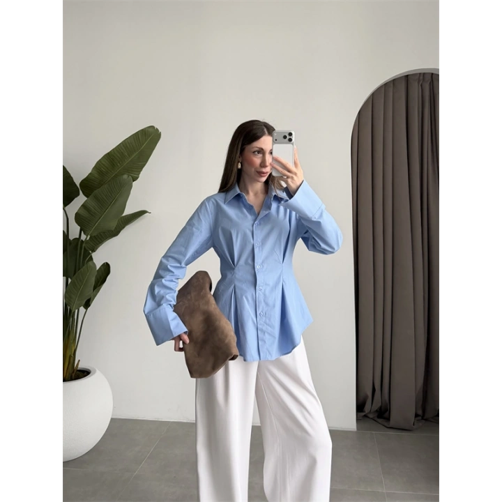 Belden Oturtmalı Pilili Mavi Poplin Gömlek