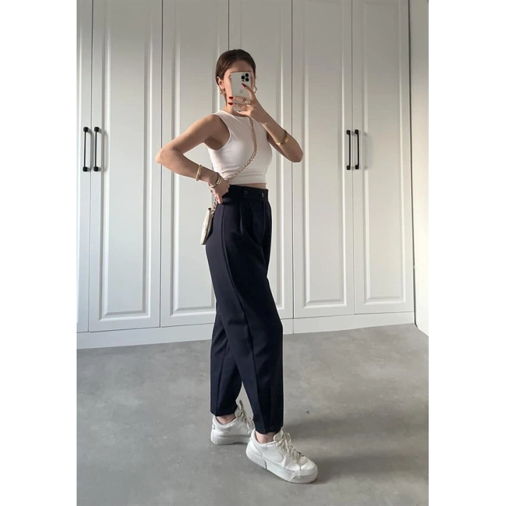 Beli Çift Düğme Detaylı Lacivert Kumaş Pantolon