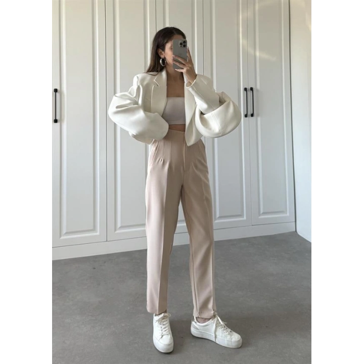 Beli Çımalı Krem Kapsül Kumaş Pantolon