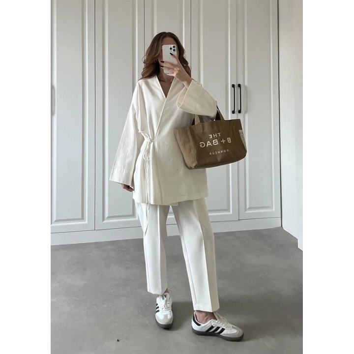 Beyaz Yandan Bağlamalı Gabardin Kimono Ceket