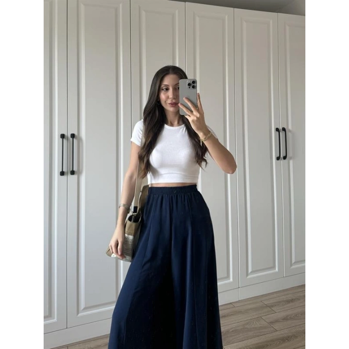 Bilek Boy Geniş Paça Lacivert Pantolon