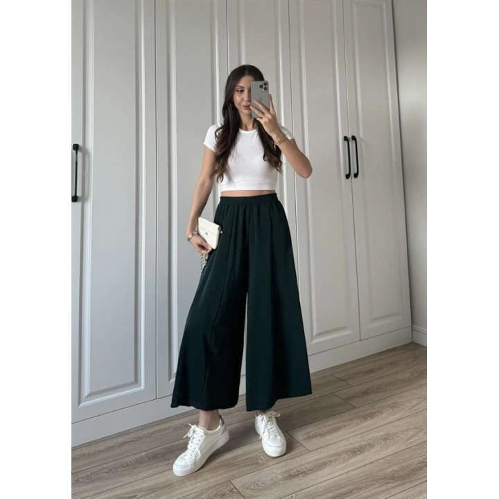 Bilek Boy Geniş Paça Zümrüt Yeşili Pantolon