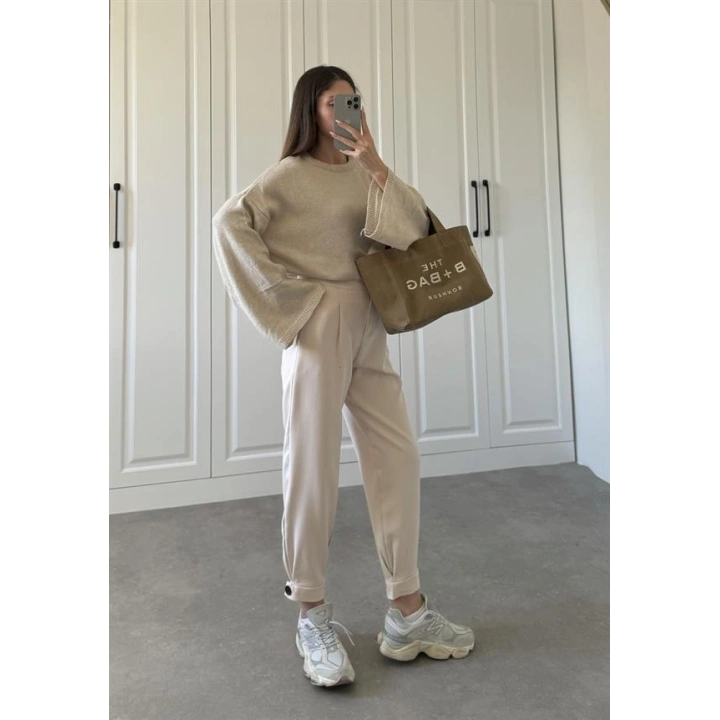 Bilek Düğme Detaylı Taş Pantolon