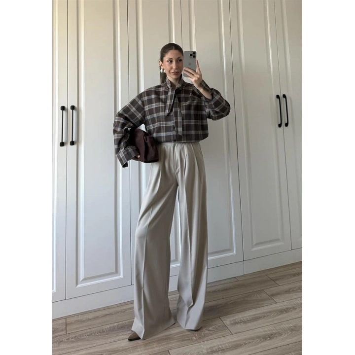 Boyundan Bağlamalı Tasarım Ekose Kahve Gömlek