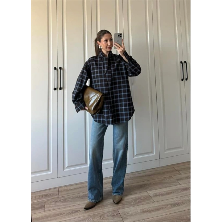 Boyundan Bağlamalı Tasarım Ekose Lacivert Gömlek