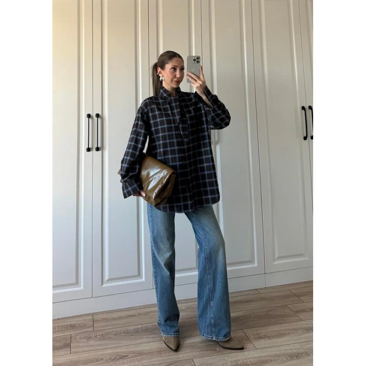 Boyundan Bağlamalı Tasarım Ekose Lacivert Gömlek