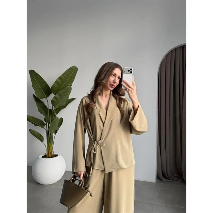 Çıkarılabilir Yonca Detaylı Mint Yeşili Takım