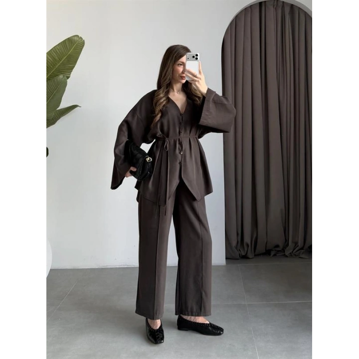 Deran Modal Kumaş Acı Kahve Kuşaklı Takım