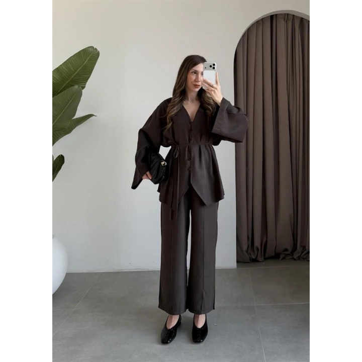 Deran Modal Kumaş Acı Kahve Kuşaklı Takım