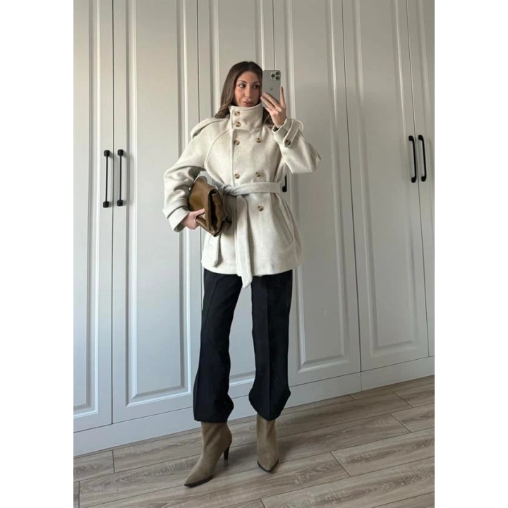 Dik Yaka Kruvaze Kuşaklı Taş Yün Kaban