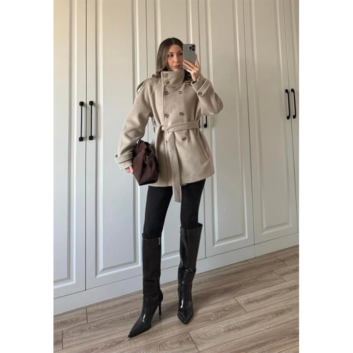 Dik Yaka Kruvaze Kuşaklı Vizon Yün Kaban