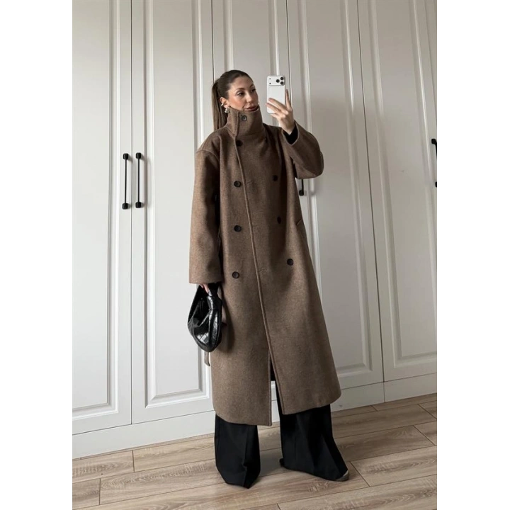 Dik Yaka Kuşaklı Kahve Yün Kaban