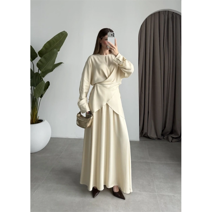 Floş Saten Bağlamalı Ekru Etek Takım