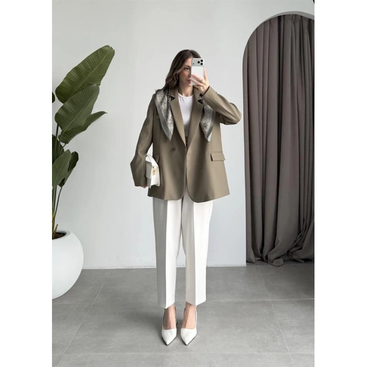 Fular Detaylı Astarlı Haki Blazer Ceket