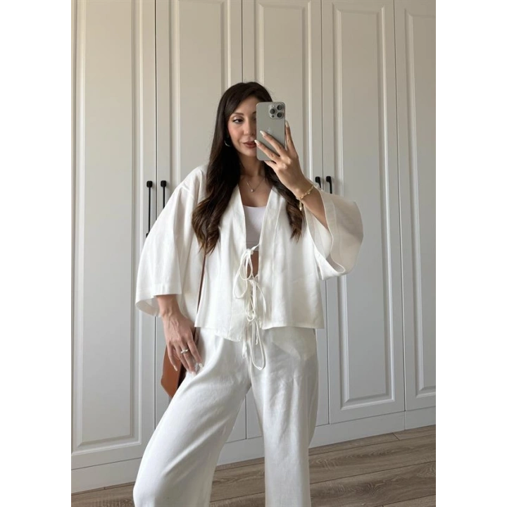 Kati Önü Bağcıklı Keten Beyaz Takım