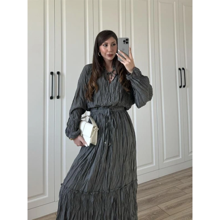 Kraş Kumaş Antrasit Etekli Takım