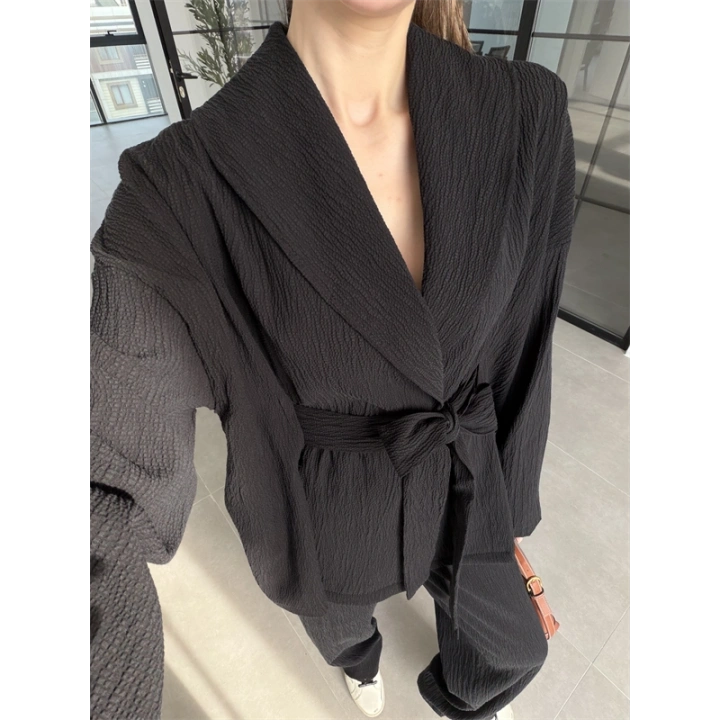 Krinkıl Bağlamalı Siyah Takım