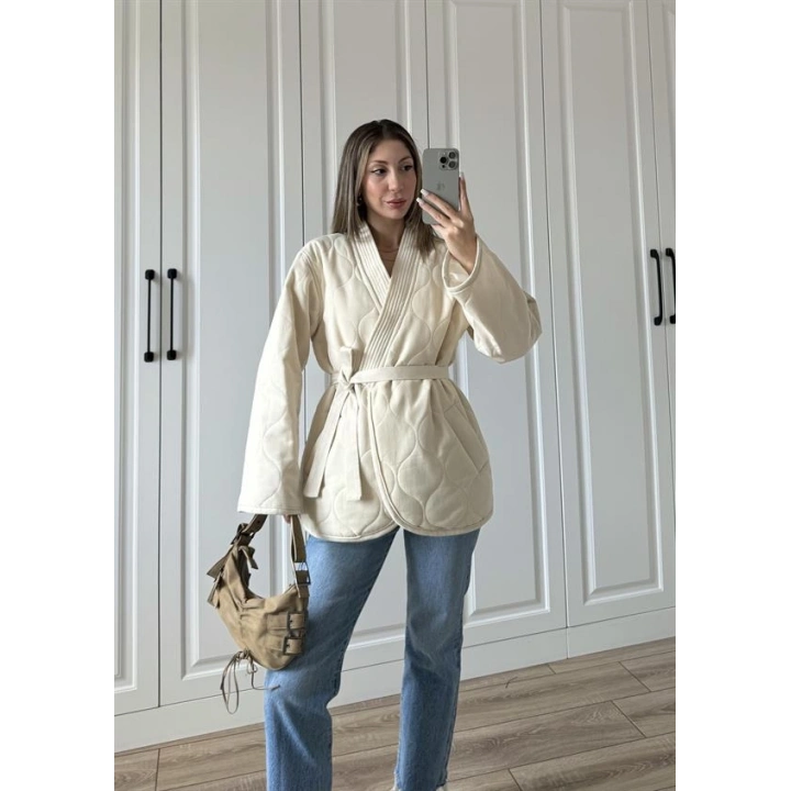 Kuşaklı Astarlı Taş Kapitone Ceket