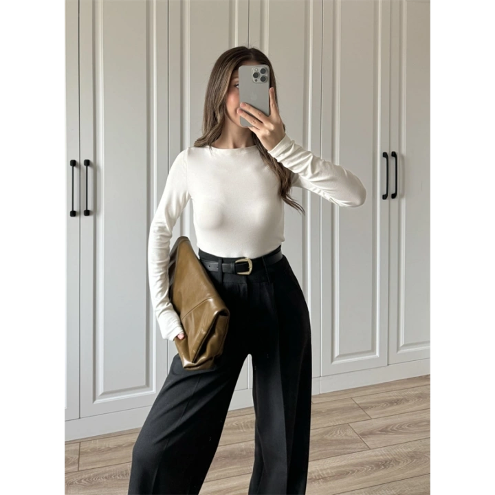 Likralı Uzun Kol Beyaz Body