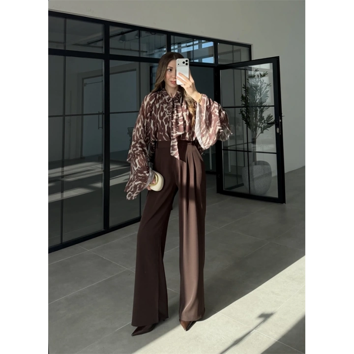 Lily Kahve Desenli Tül Bluz