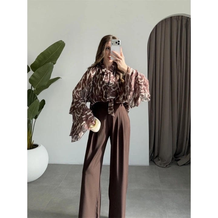 Lily Kahve Desenli Tül Bluz