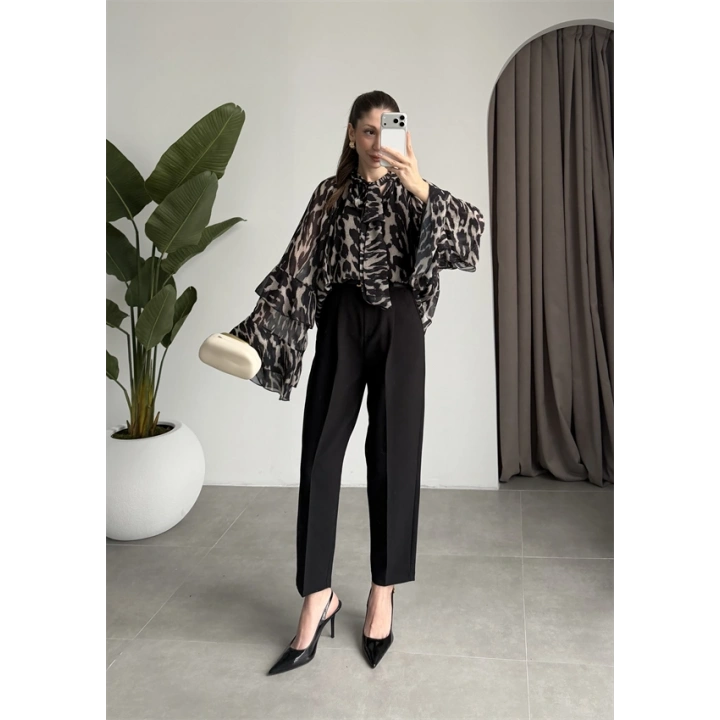Lily Siyah Desenli Tül Bluz