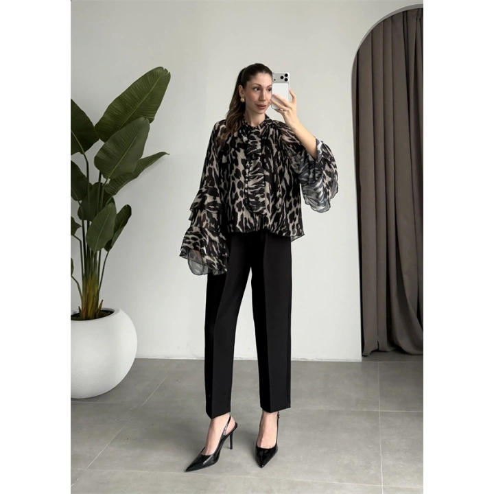 Lily Siyah Desenli Tül Bluz