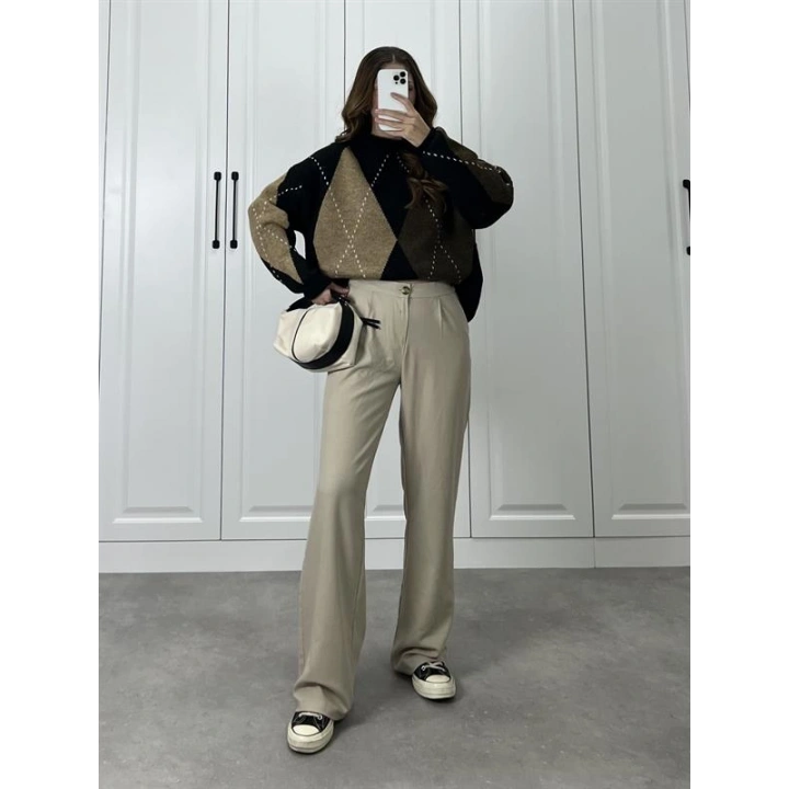 Pinterest Kahve Siyah Baklava Desenli Kazak