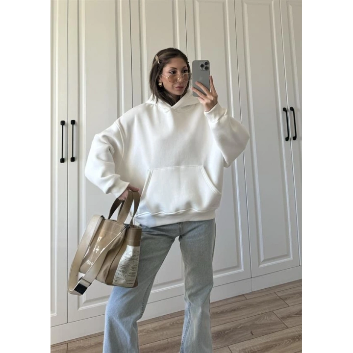Şardonlu Oversize Beyaz Sweatshirt