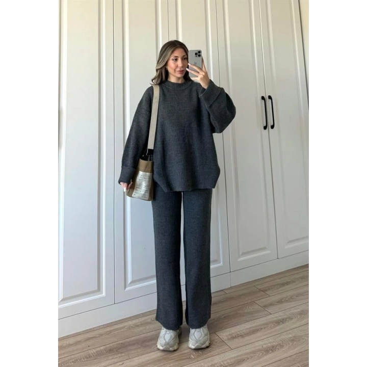 Sık Dokuma Tok Antrasit Triko Takım