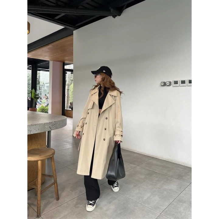 Stradi Model Taş Astarlı Uzun Trençkot