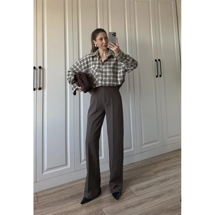 Taşlı Bej Ekose Gömlek