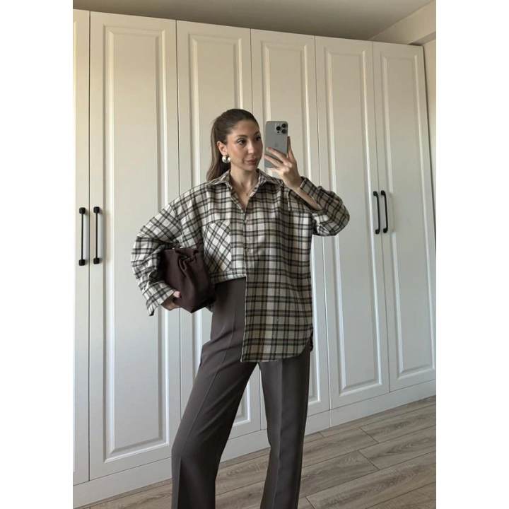 Taşlı Bej Ekose Gömlek