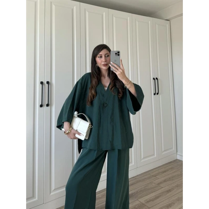 Tek Düğmeli Oversize Zümrüt Yeşili Gömlek Takım