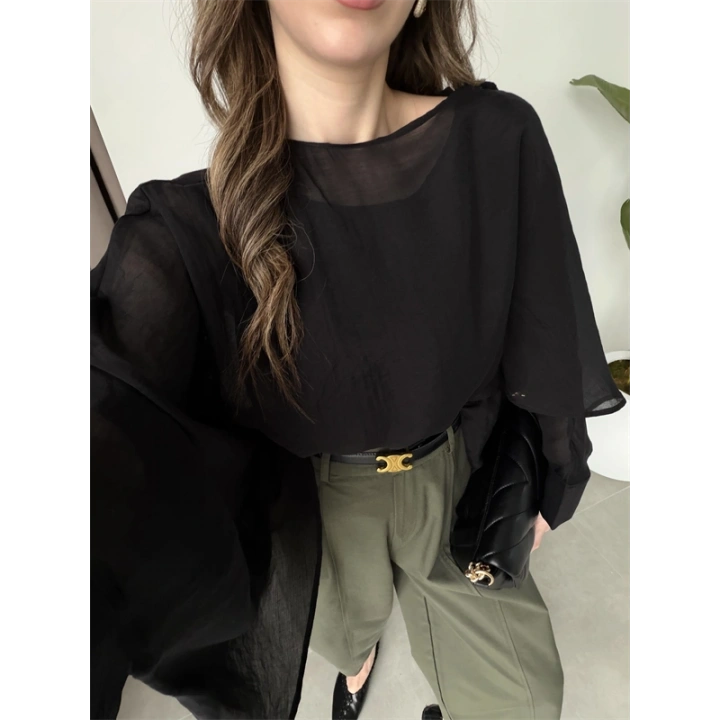 Uçuşan Pelerin Siyah Tül Bluz