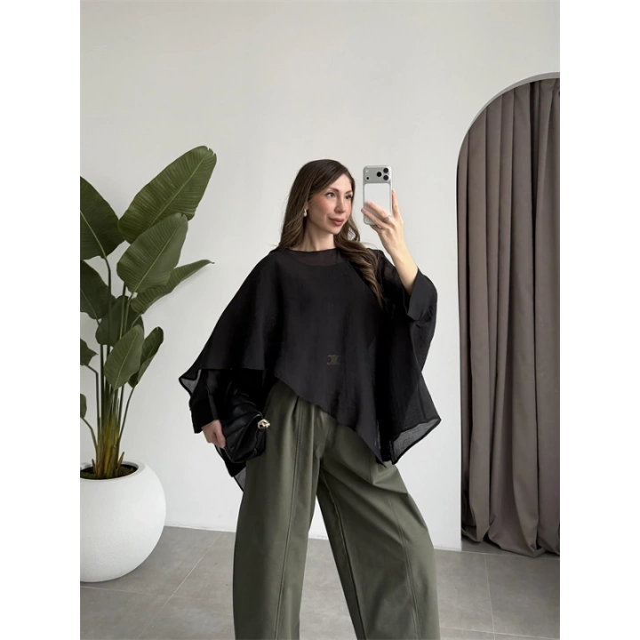 Uçuşan Pelerin Siyah Tül Bluz