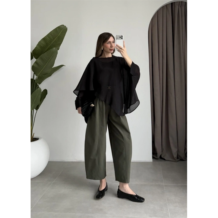 Uçuşan Pelerin Siyah Tül Bluz