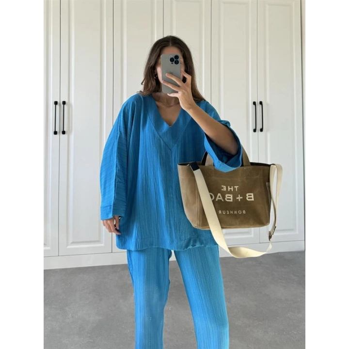 V Yaka Saks Mavi Gofre Takım