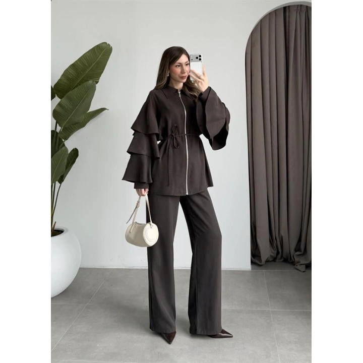 Volan Kol Detaylı Kahve Takım