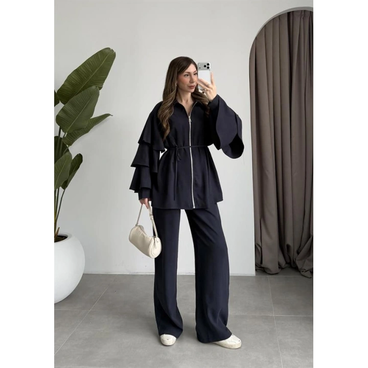 Volan Kol Detaylı Lacivert Takım