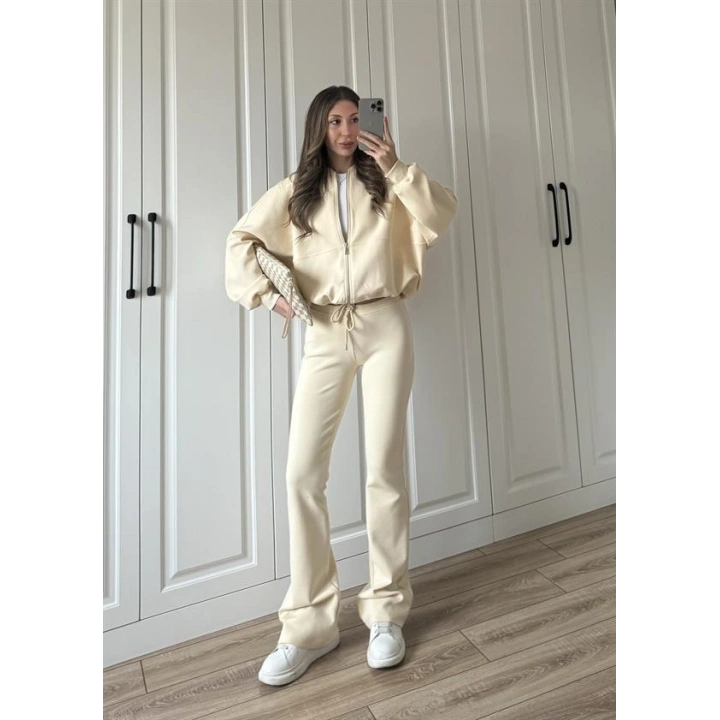 Zr Model İspanyol Paça Bej Eşofman Takımı